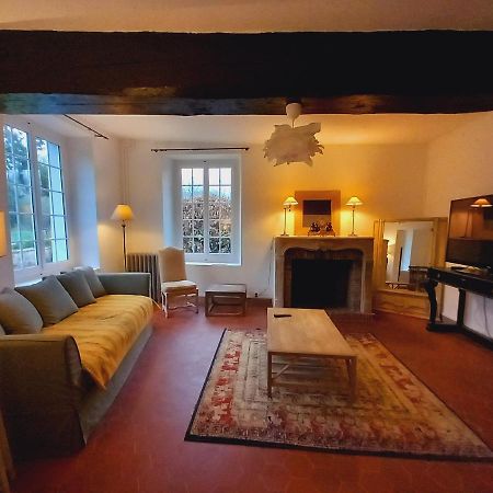 Le Manoir De Villefermoy Les Ecrennes 外观 照片