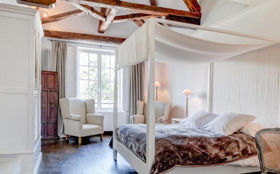 Le Manoir De Villefermoy Les Ecrennes 外观 照片