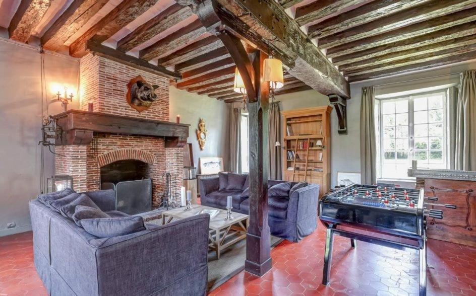 Le Manoir De Villefermoy Les Ecrennes 外观 照片