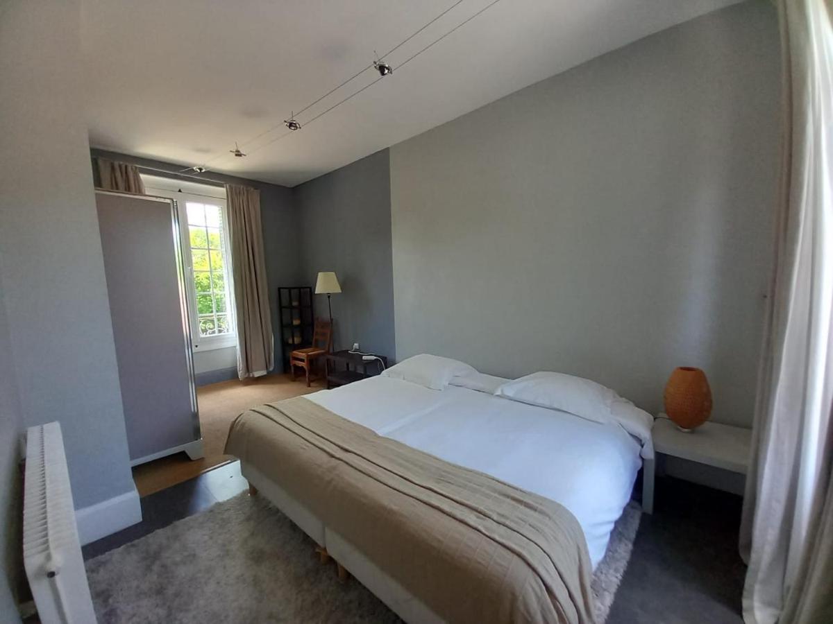 Le Manoir De Villefermoy Les Ecrennes 外观 照片